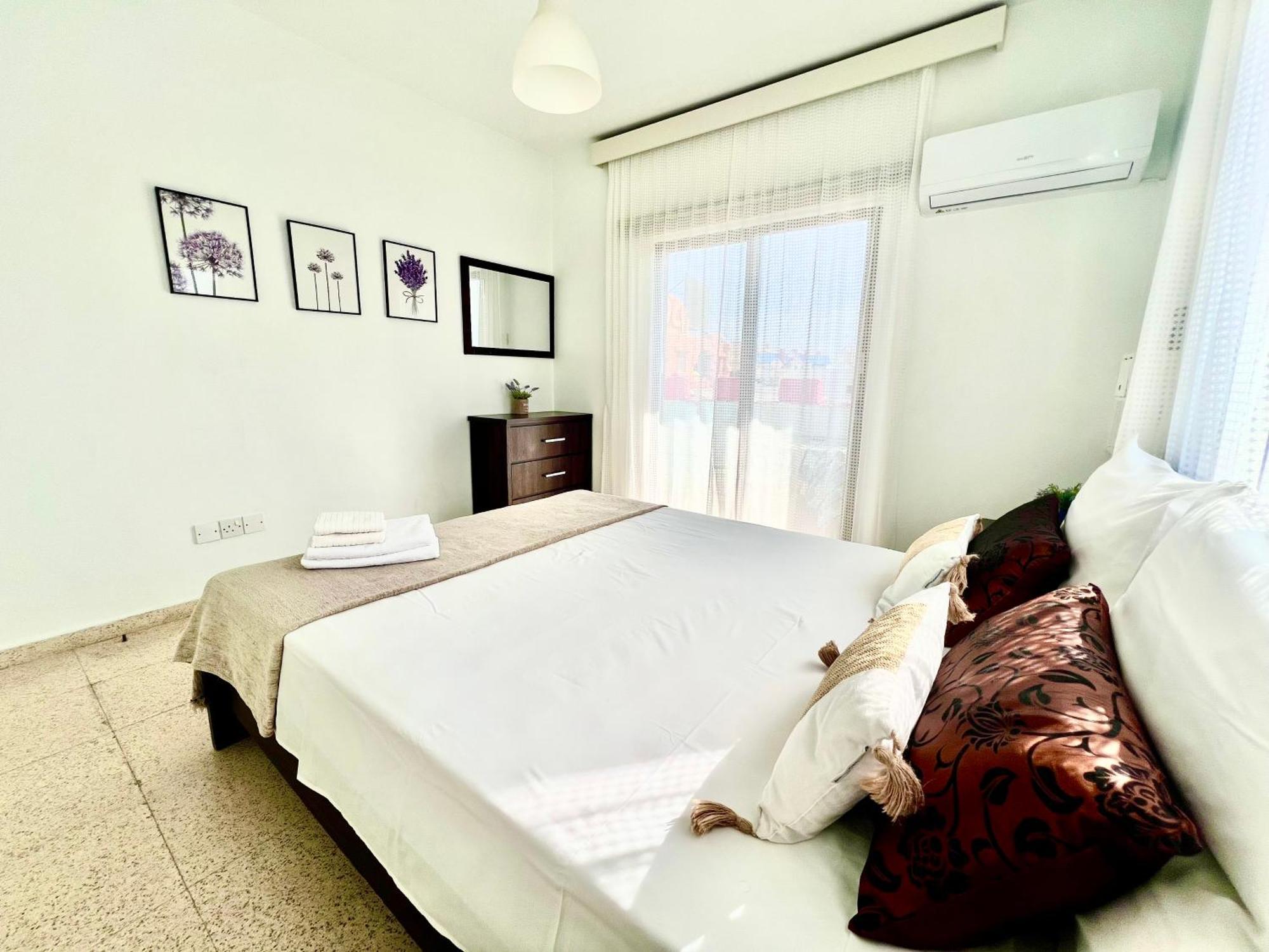 Apartamento Apt On The Street Of Bars&Nightclubs In Ayia Napa 11 Exterior foto