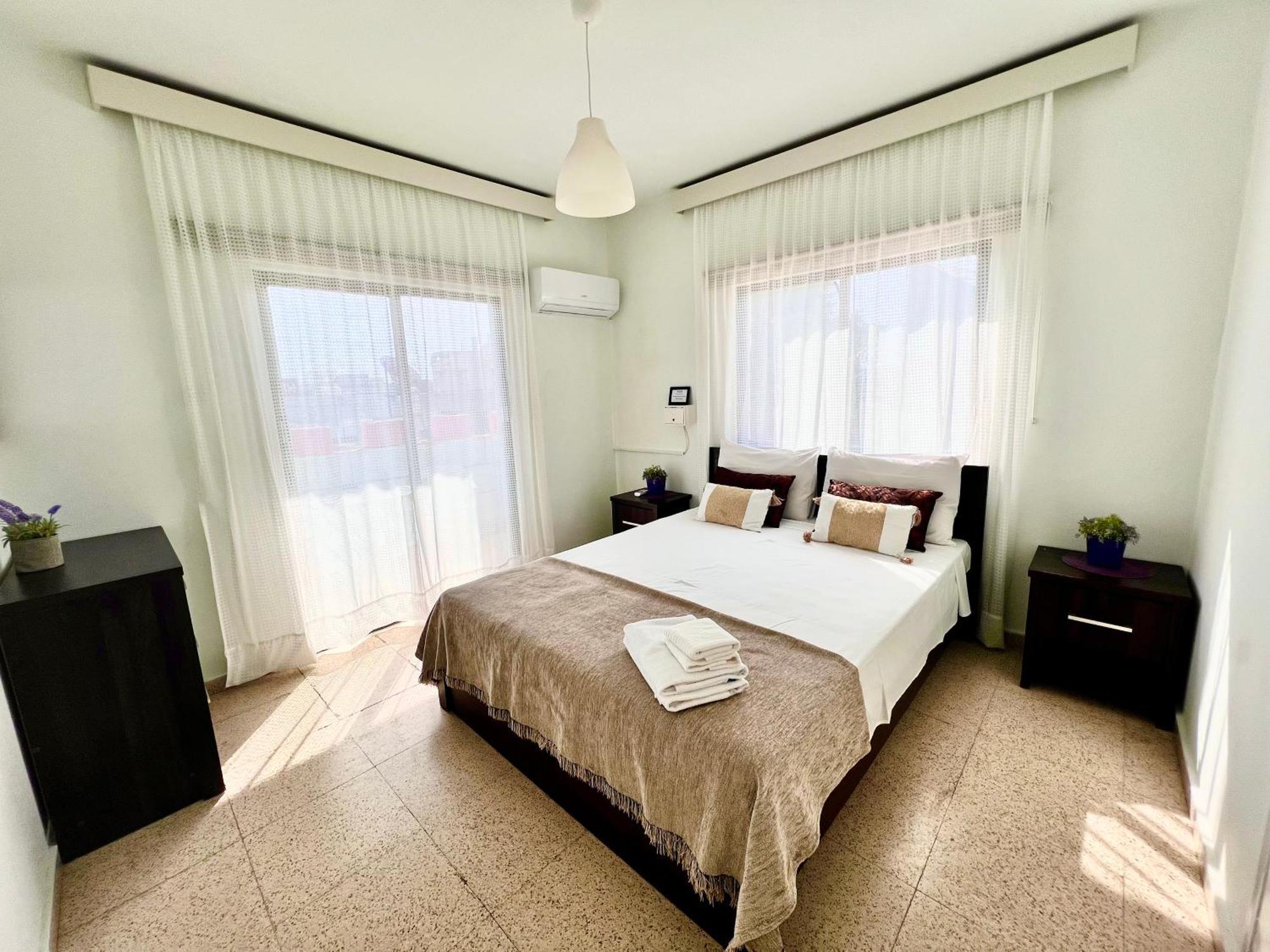 Apartamento Apt On The Street Of Bars&Nightclubs In Ayia Napa 11 Exterior foto