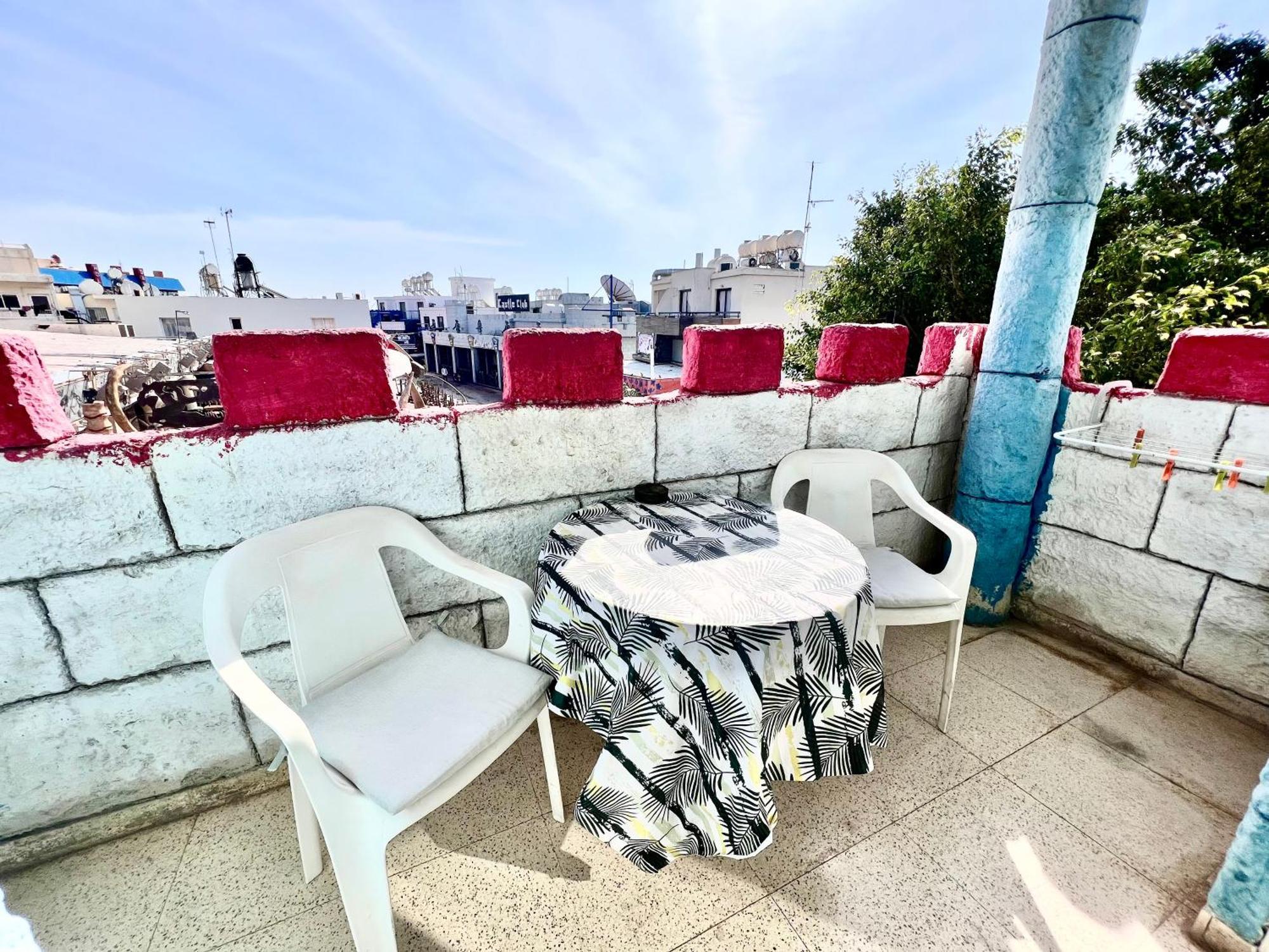 Apartamento Apt On The Street Of Bars&Nightclubs In Ayia Napa 11 Exterior foto